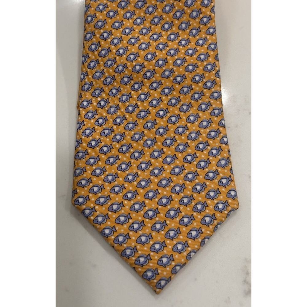 Tommy Hilfiger Men's Tie Orange Fish print 3” 100% Silk Novelty Necktie‎